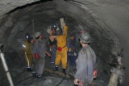 册亨工程爆破中的危险因素分析以及应对工程爆破危险的措施